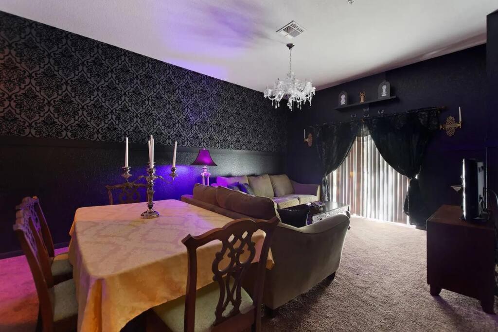 キシミーA Spooktacular Haunted Mansion.アパートメント エクステリア 写真